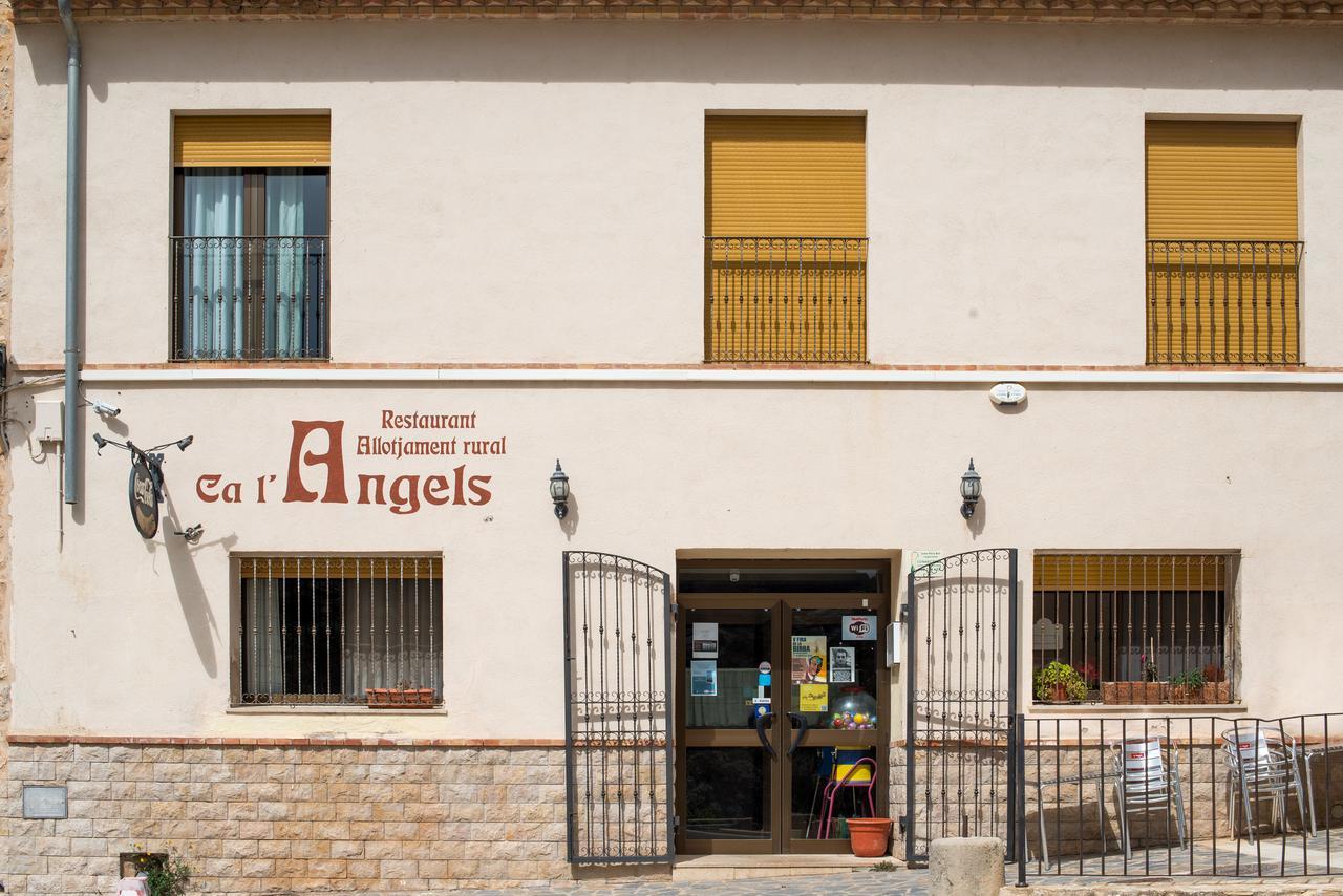 Ca L'Angels Hotel Prat de Comte ภายนอก รูปภาพ